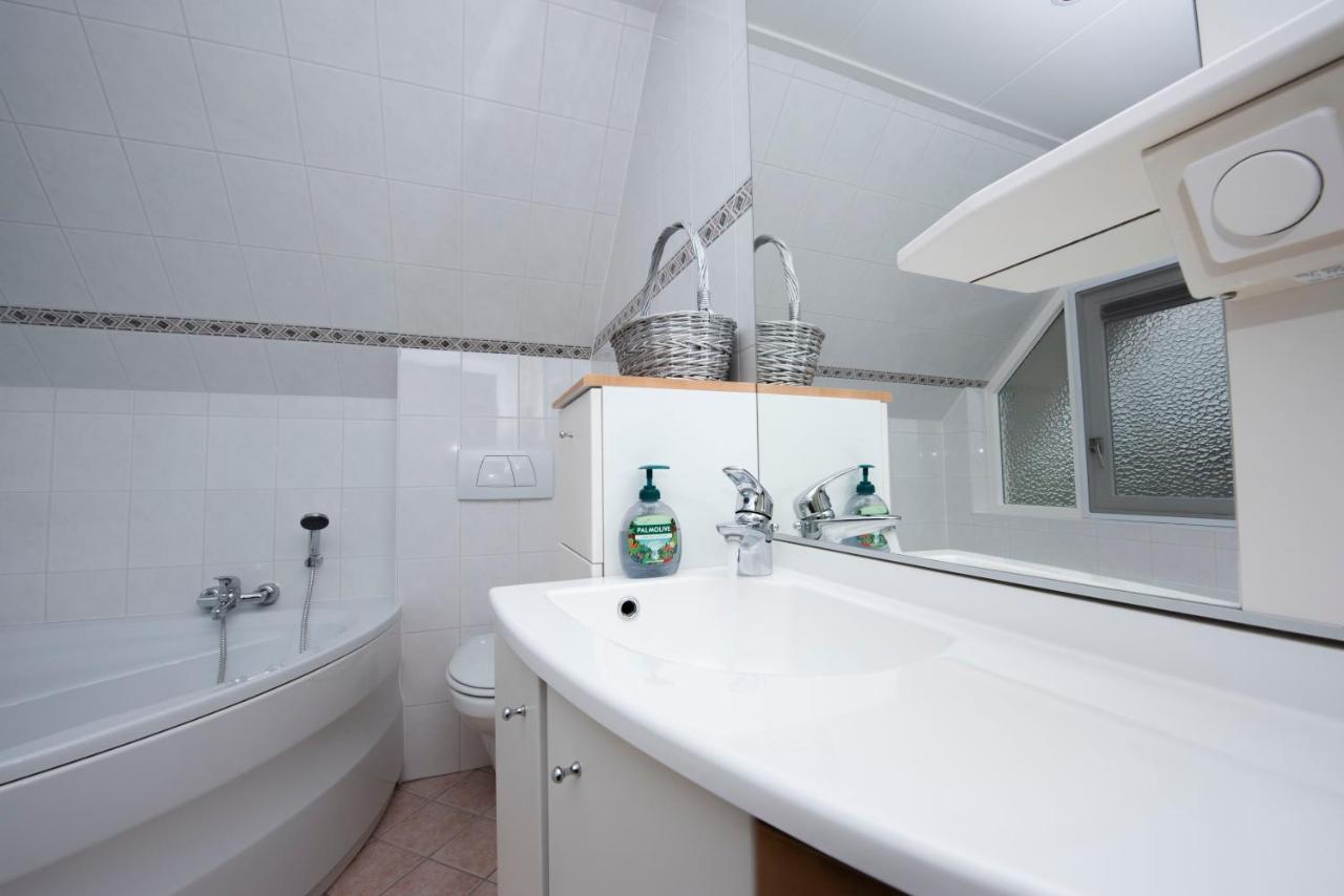 Vakantiehuis Bongel 1, Ter Herne Terherne Exteriör bild